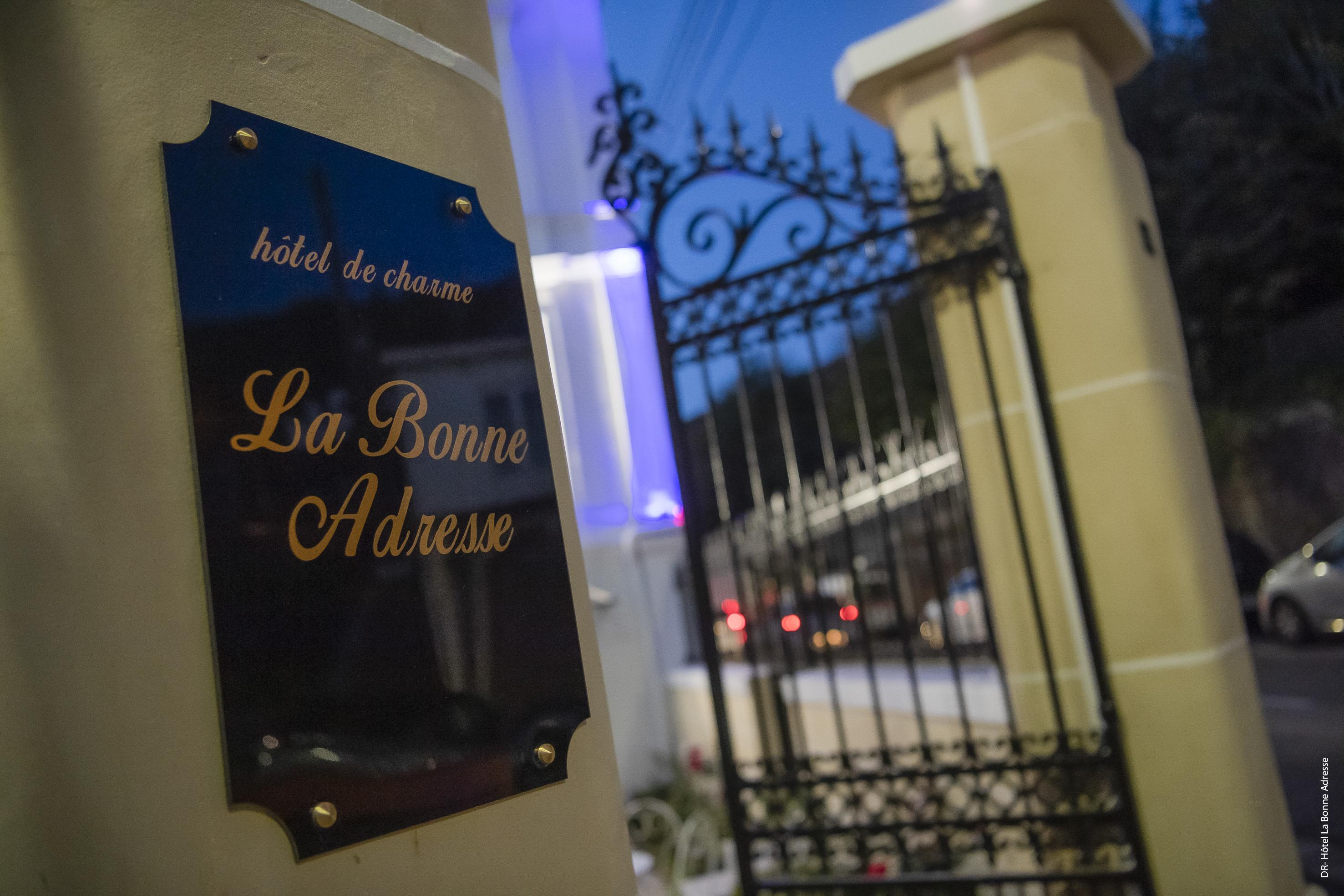 Hotel De Charme La Bonne Adresse ル・アーヴル エクステリア 写真